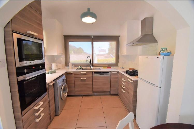 Bay Cottage Beautiful Cosy Luxury Cottage - Beach Area Pissouri Luaran gambar